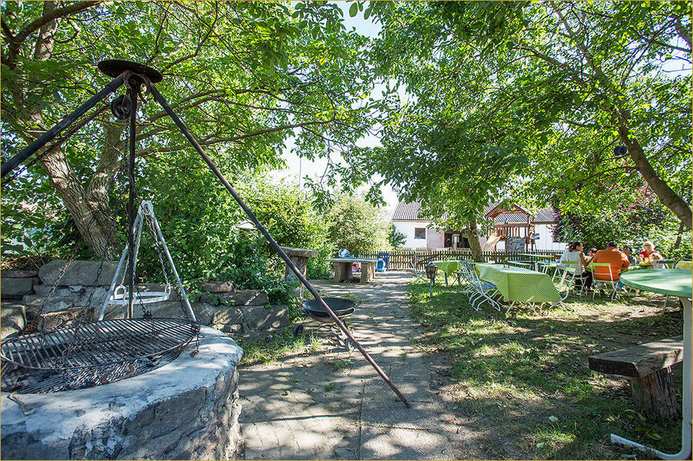 Hotel Reiterhof-Altmuehlsee Gunzenhausen Exterior foto